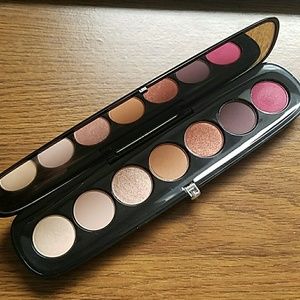 MARC JACOBS Eye-conic Scandalust Palette